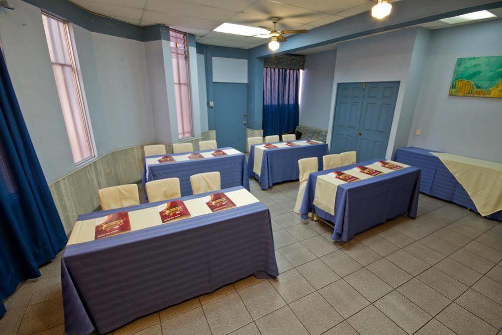 Hotel Intillanka
